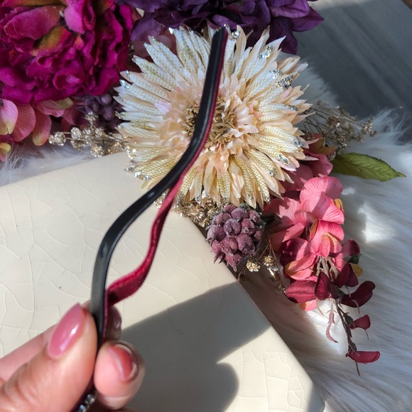 Tory- Double-Wrap Crystal Embellished Bracelet - Picture 4 of 7